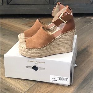 Marc Fisher Adalyn Wedge